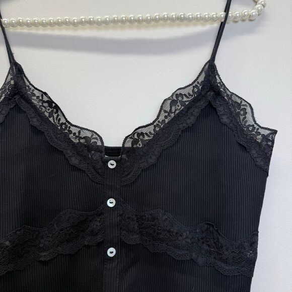 zara ribbed top with lace and buttons in black - Picture 6 of 10